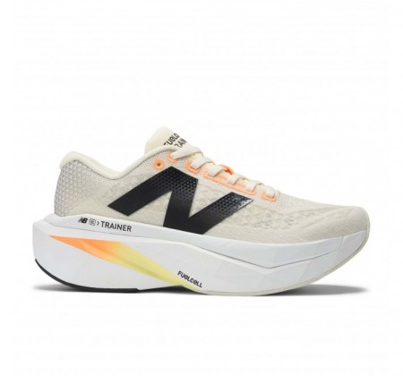 New Balance FuelCell SuperComp Trainer v3 Angora